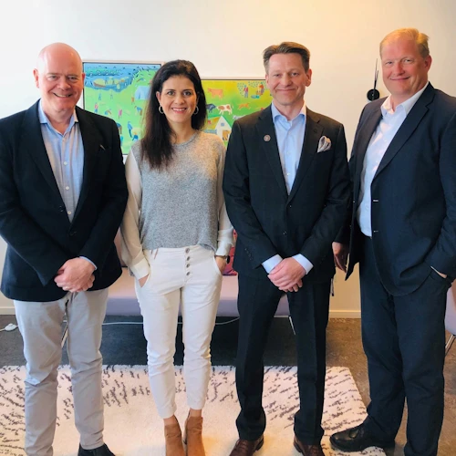 Viðar Helgason hjá Íslenska Orkuklasanum, Þórdís Kolbrún Reykfjörð Gylfadóttir, Ríkharður Ibsen hjá GRP og Ari Kristinn Jónsson rektor HR