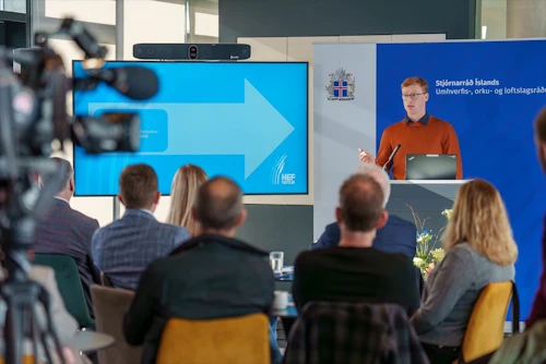 Glúmur Björnsson,  verkefnastjóri HEF veitna ehf, kynnti verkefnin sem framundan eru á Seyðisfirði.
