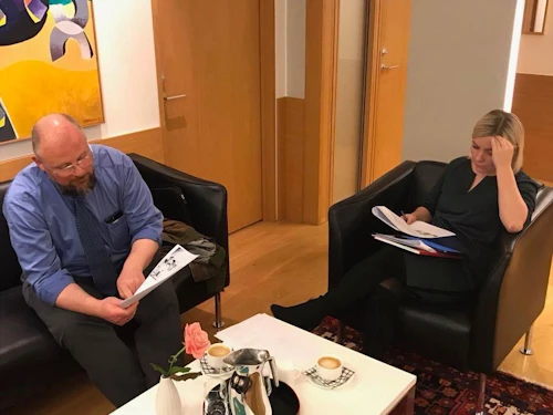 Eyjólfur Guðmundsson, rektor HA og Lilja Alfreðsdóttir, mennta- og menningarmálaráðherra