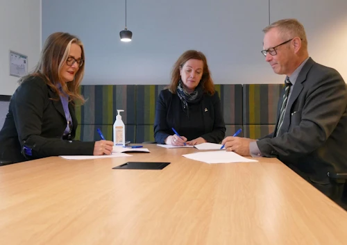 Frá undirritun samnings um þjónustutengda fjármögnun Landspítala
