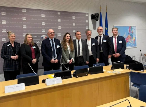 Fulltrúar fjárlaganefndar ásamt Claire Lejeune, formanni vinahópsins Frakkland-Íslands í franska þinginu