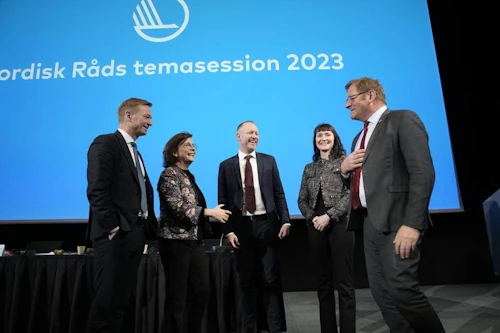 Guðmundur Ingi Guðbrandsson, samstarfsráðherra Norðurlanda, ásamt Jorodd Asphjell, forseta Norðurlandaráðs, Karen Ellemann, framkvæmdastjóra Norrænu ráðherranefndarinnar, og fleirum á þemaþingi Norðurlandaráðs í Hörpu í mars sl. Hluta þingsins var varið í að fjalla um áherslur Norðurlandaráðs fyrir næstu framkvæmdaáætlun Norrænu ráðherranefndarinnar.