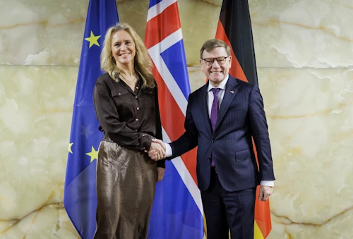 Þorgerður Katrín Gunnarsdóttir utanríkisráðherra ásamt Dr. Johan Wadephul, utanríkisráðherra Þýskalands, í Berlín í dag.