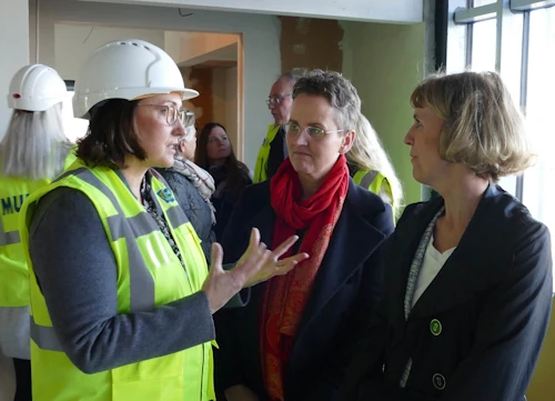 Rætt um framkvæmdir í nýbyggingunni við Sólvang