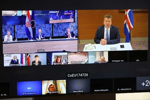 Utanríkisráðherrar Íslands, Noregs og Liechtenstein, ásamt fulltrúum ESB, sóttu fjarfund EES-ráðsins. 