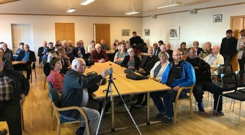 Fundur samgöngu- og sveitarstjórnarráðherra á Reyðarfirði um samgöngumál á Austurlandi var vel sóttur.