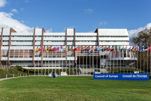 GRECO er skammstöfun fyrir samtök ríkja innan Evrópuráðsins sem berjast gegn spillingu