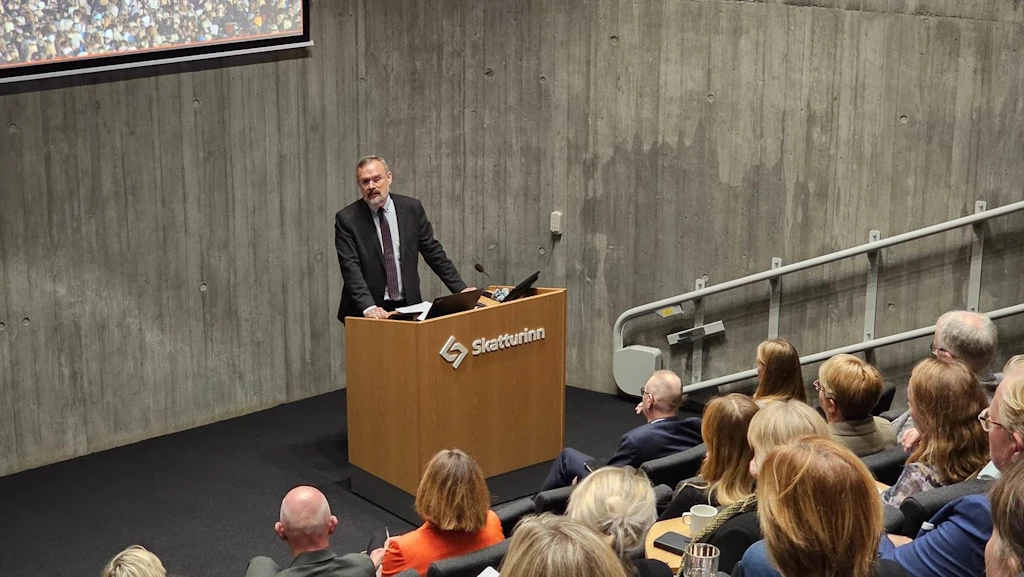{image.Description}