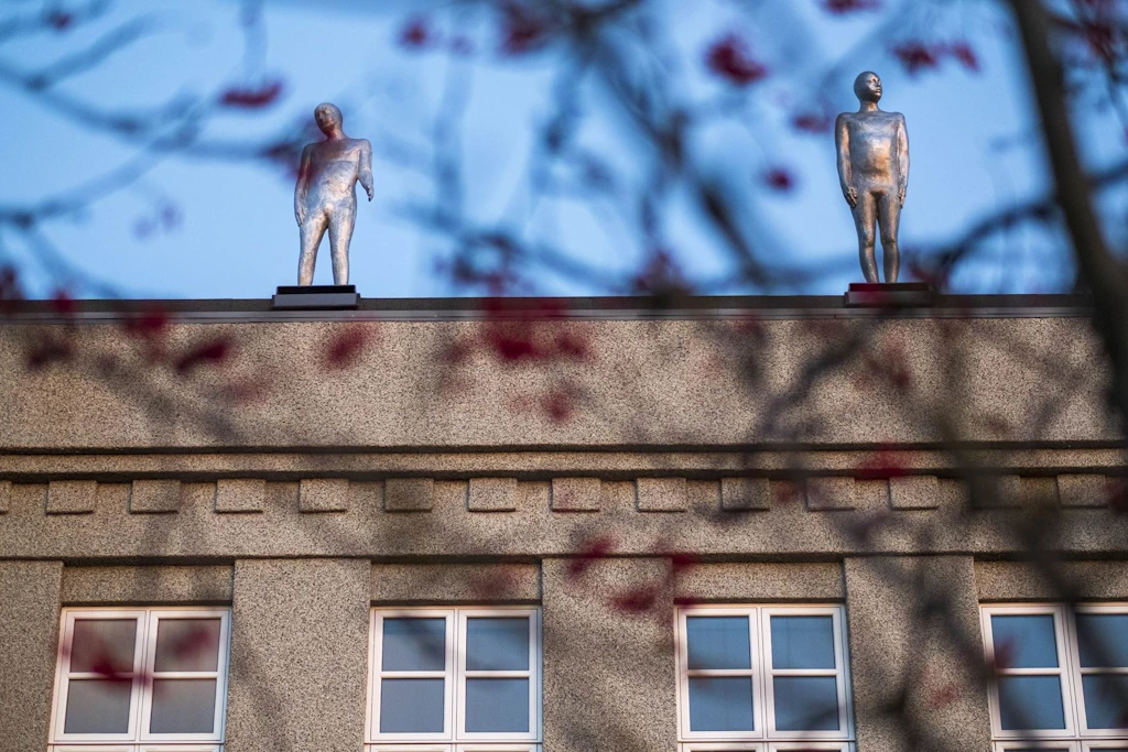 {image.Description}