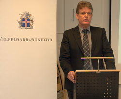 Guðbjartur Hannesson velferðarráðherra Guðbjartur Hannesson velferðarráðherra