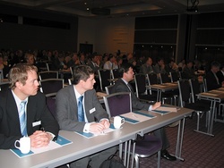 Frá aukalandsþingi Sambands íslenskra sveitarfélaga 26. nóvember 2004